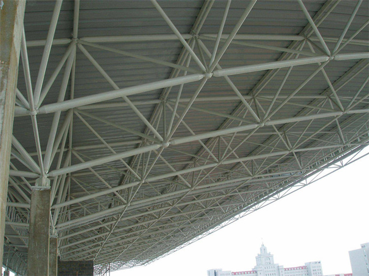 兴义学院体育场网架工程