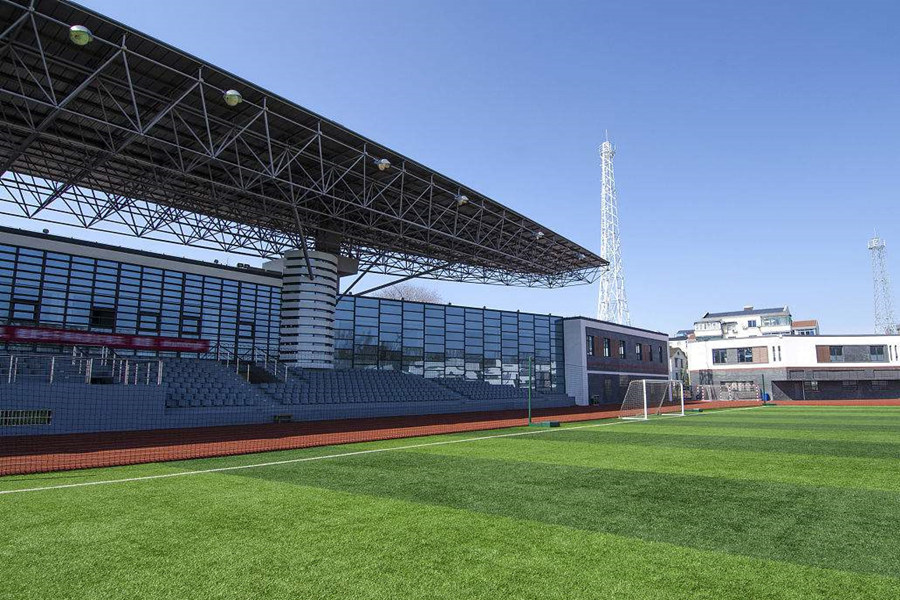 兴义体育场看台网架工程